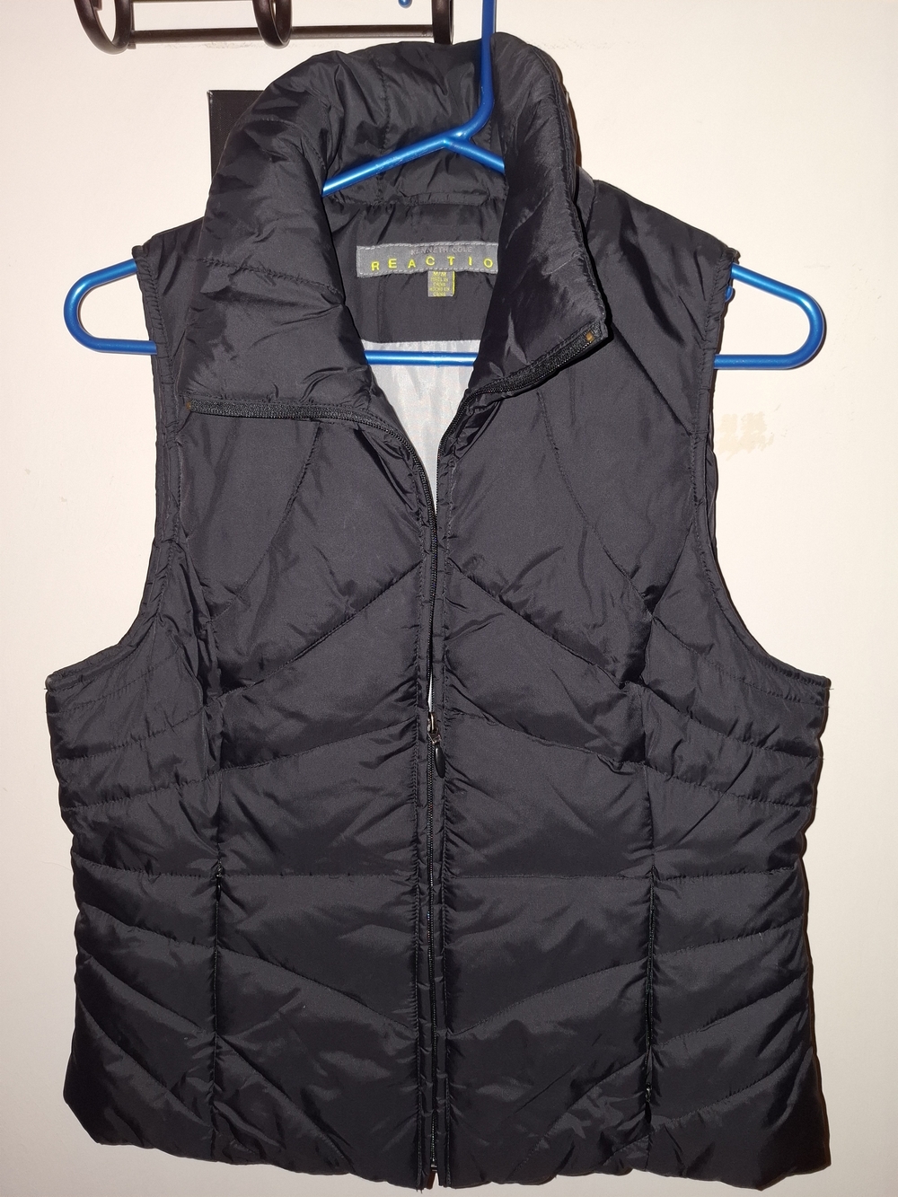 Kenneth Cole Reaction Black Quilted Puffer Vest